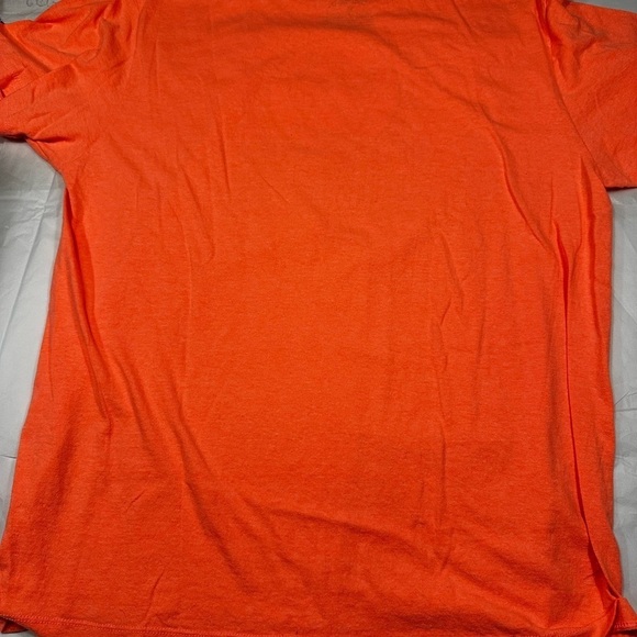 Buc-ee’s Bright Orange tee shirt Unisex - Picture 3 of 5